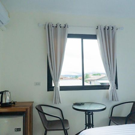 Chotika Hotel โรงแรมโชติกา ณ เชียงคาน Екстер'єр фото